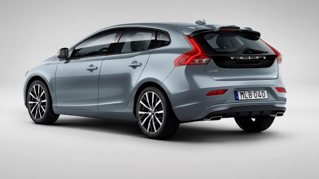 volvo v40